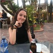 Estudiante actual de 2° Bachillerato de Ciencias, dispuesta a ayudar a aquellos con dificultades para el estudio, o para desarrollar nuevos hobbies (música, baile, instrumentos...)